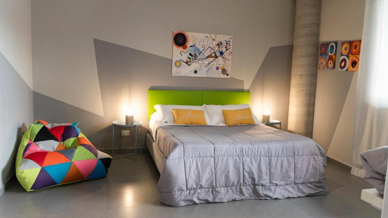 Etna Suite Design Apartments Катания Экстерьер фото